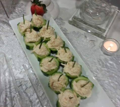 Culinary Delight Catering - Los Angeles, CA. Cucumbers stuffed with Chicken