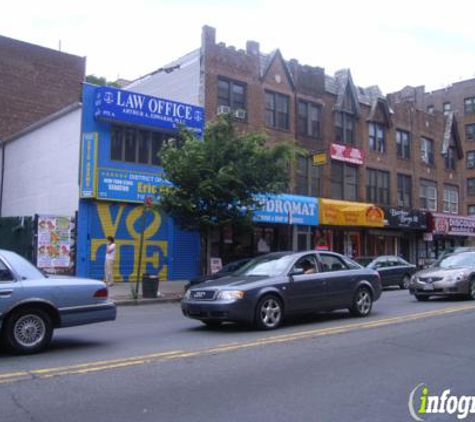 Golden Krust Caribbean Bakery and Grill - Brooklyn, NY