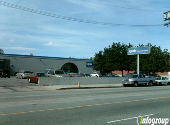 Carole & Jan's Moving-Storage - Van Nuys, CA