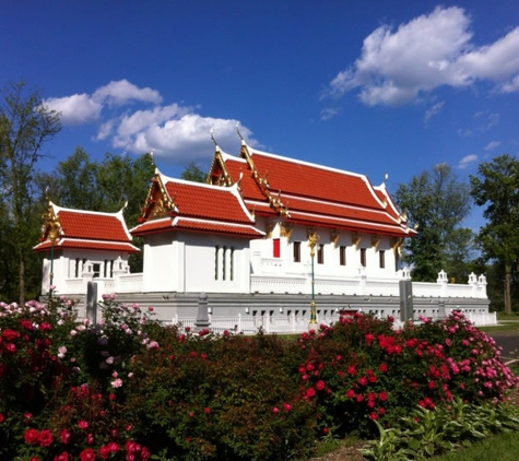 Wat Mongkoltepmunee - Bensalem, PA