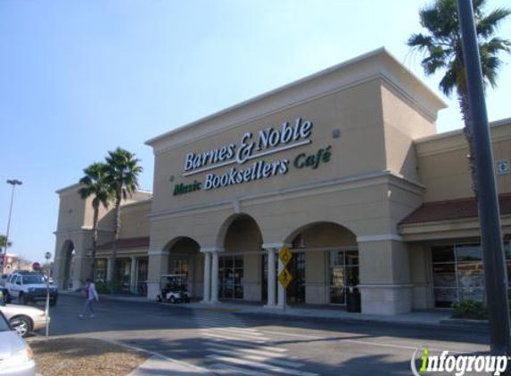 Barnes & Noble Booksellers - Orlando, FL