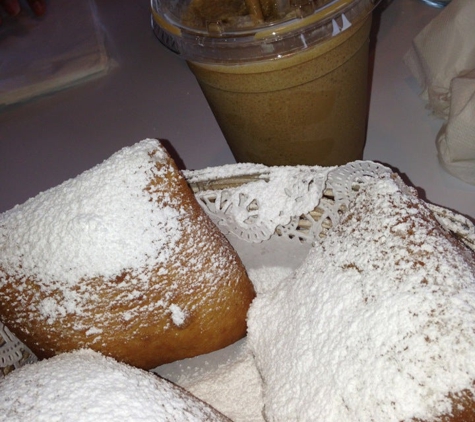 Chez Beignets - Houston, TX