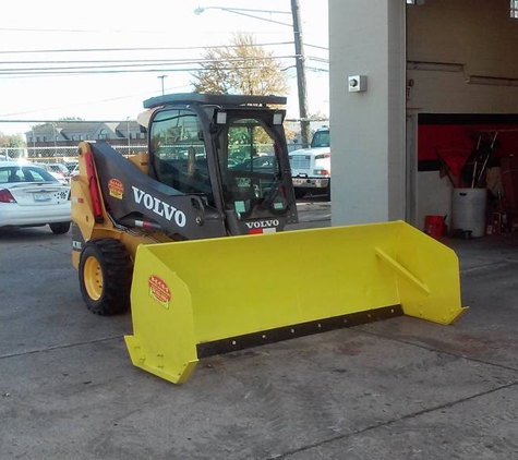 Metro Detroit Landscaping & Commercial Snow Removal - Eastpointe, MI