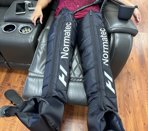 IV Splash - Boca Raton, FL. Normatec compression boots