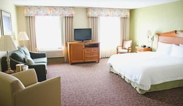 Hampton Inn & Suites College Station/Us 6-East Bypass - College Station, TX