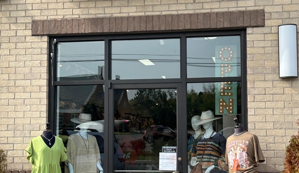 White Lily Boutique - Mount Juliet, TN