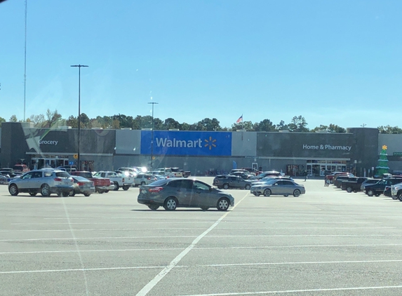 Walmart Supercenter - Henderson, TX