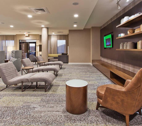 Courtyard by Marriott - Auburn, AL