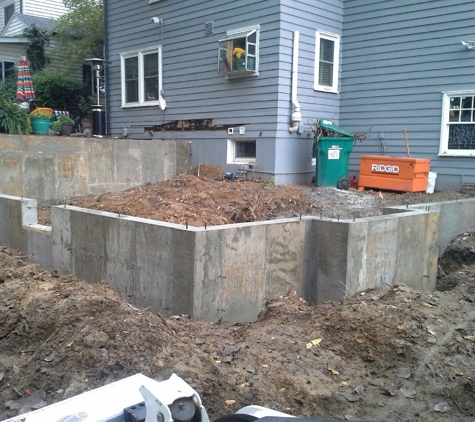 Hoffman Concrete, LLC - Saint Louis, MO. Room addition foundation