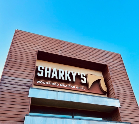 Sharky's - Chatsworth, CA