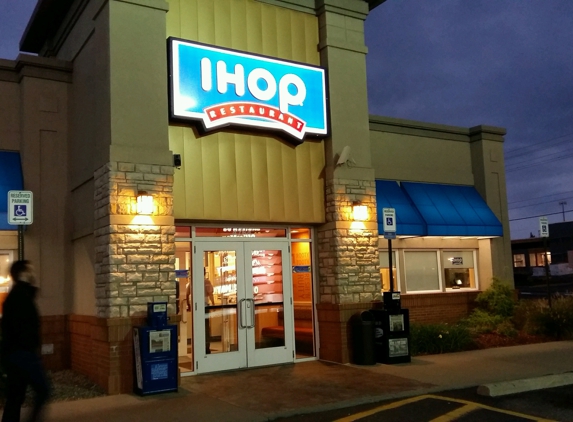 IHOP - North Canton, OH