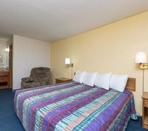 Motel 6 - Moline, IL