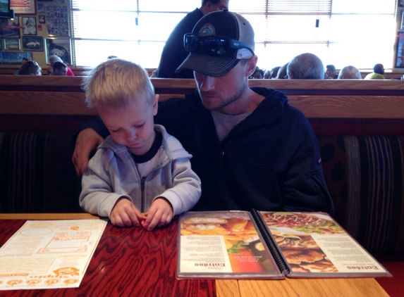 Red Robin Gourmet Burgers - Anchorage, AK