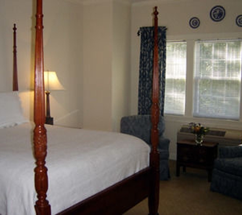 Carriage House Inn - Aiken, SC