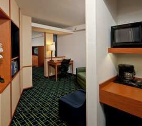 Fairfield Inn & Suites - Brunswick, ME