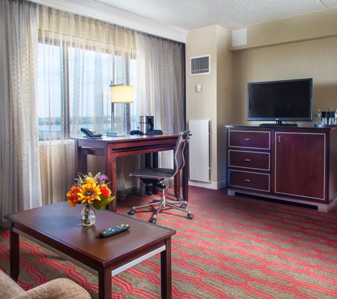 LaGuardia Plaza Hotel - East Elmhurst, NY