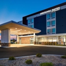 Springhill Suites Holland - Hotels