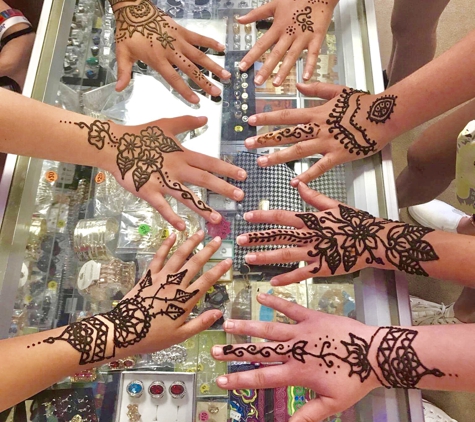 Egyptian Henna Tattoos, Hair Wraps & Airbrush Tattoos - Kissimmee, FL