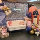 Petals props and pops - Balloon Decorators