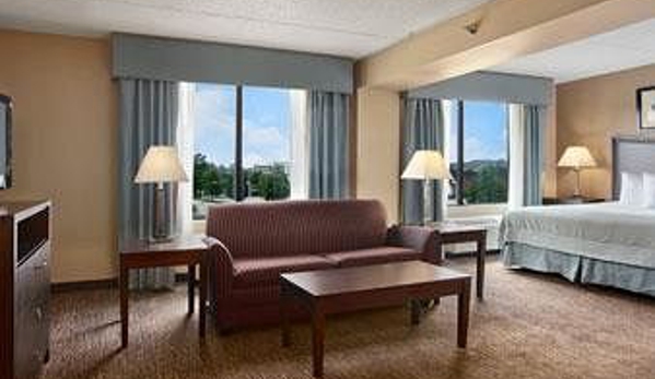 Wingate by Wyndham Fayetteville/Fort Bragg - Fayetteville, NC