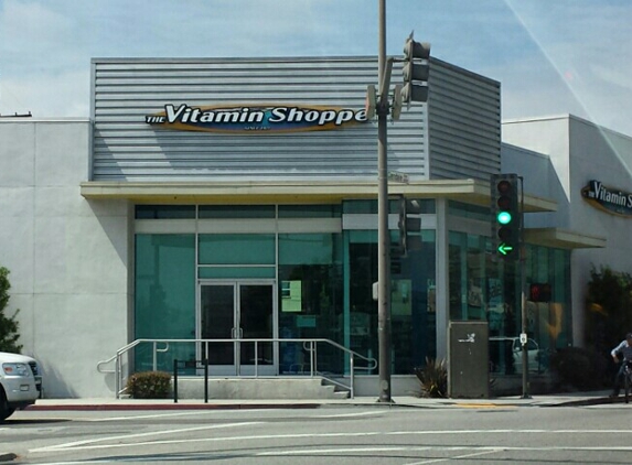 The Vitamin Shoppe - Glendale, CA. Outside