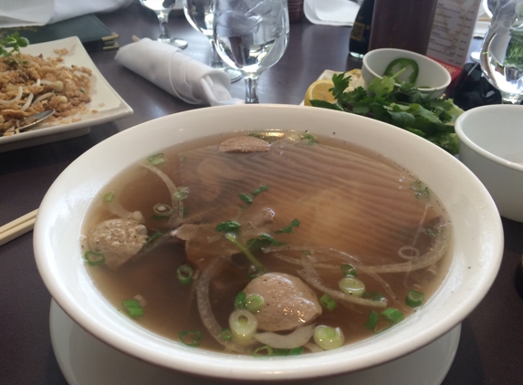 Lang Van Vietnamese - Charlotte, NC