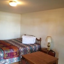 Lazy T Motel - Motels