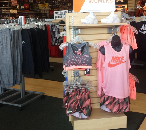 Hibbett Sports - Leesville, SC