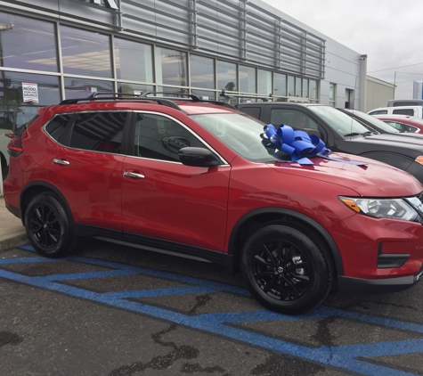 Jim Falk Chrysler Dodge Jeep - Kahului, HI. Nissan Rogue Midnight addition.