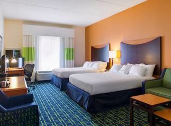 Fairfield Inn & Suites - Evansville, IN