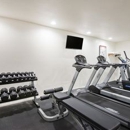 Super 8 by Wyndham Colby - Hotels