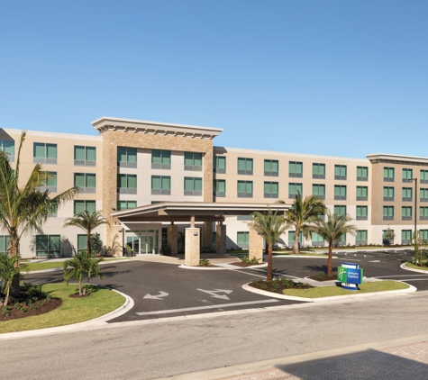 Holiday Inn Express Cape Canaveral, an IHG Hotel - Cape Canaveral, FL