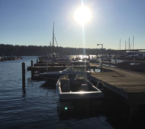 Newport Yacht Club - Bellevue, WA