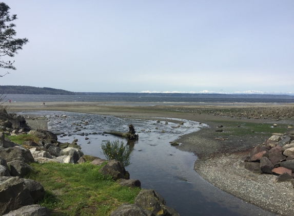 Wally's Chowder House - Des Moines, WA