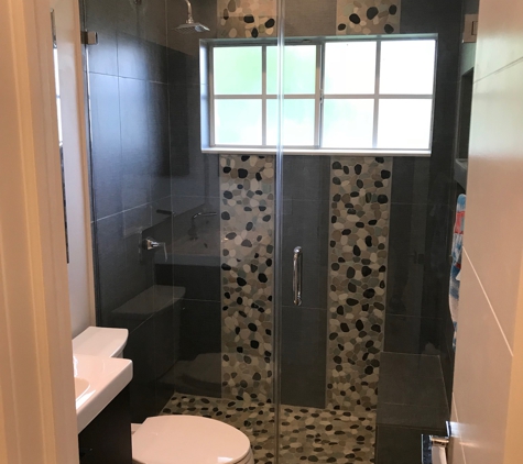 A 1 Rey Shower and Closet Doors - Palm Bay, FL