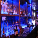 Aqua Bar & Lounge - Bars