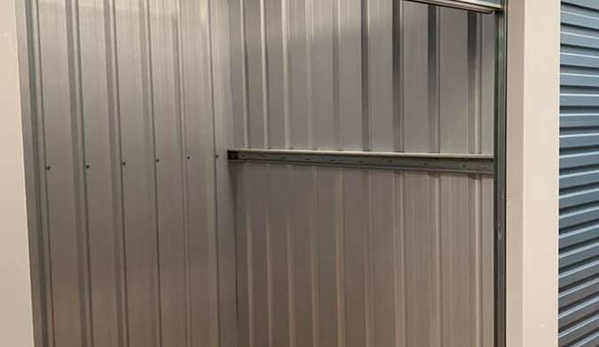 Rosebud's Storing Place - Rosebud, VIC
