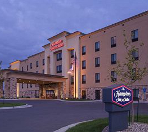 Hampton Inn & Suites Williston - Williston, ND