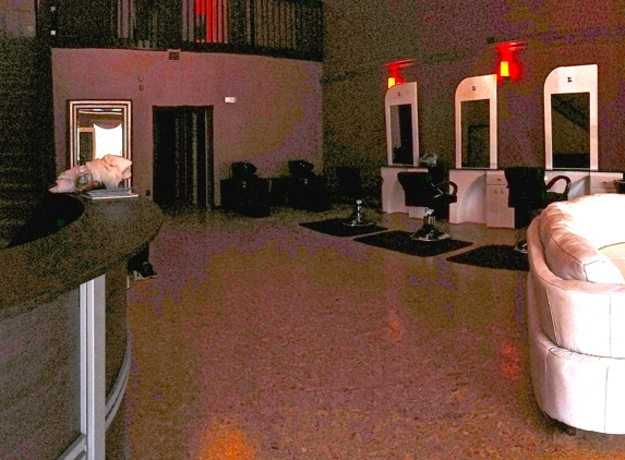 A Advanced BodyWorx Salon & Day Spa - Daytona Beach, FL