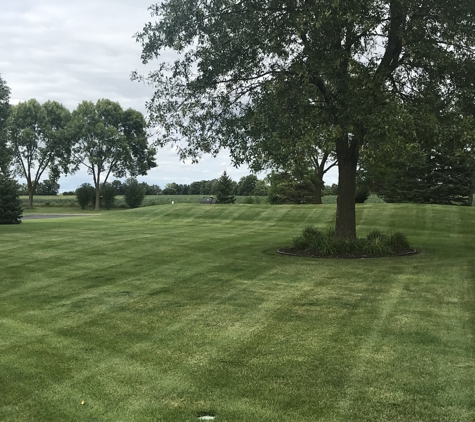 Risen Lawn Care - Deerfield, WI