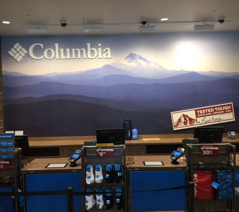 Columbia Factory Store - San Diego, CA