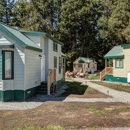 Sheltered Nook On Tillamook Bay - Bed & Breakfast & Inns