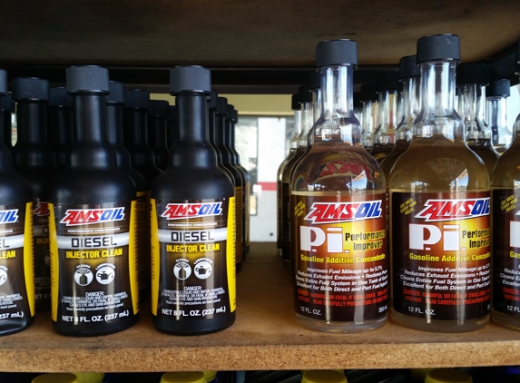 SpeeDee Oil Change & Auto Service - Hollister, CA. Diesel Injector Cleaner and Lubricity additive. P.i. Performance  Improver Gasoline Additive.  Improves fuel economy.