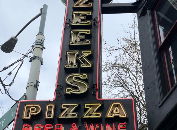 Zeeks Pizza Seattle - Seattle, WA