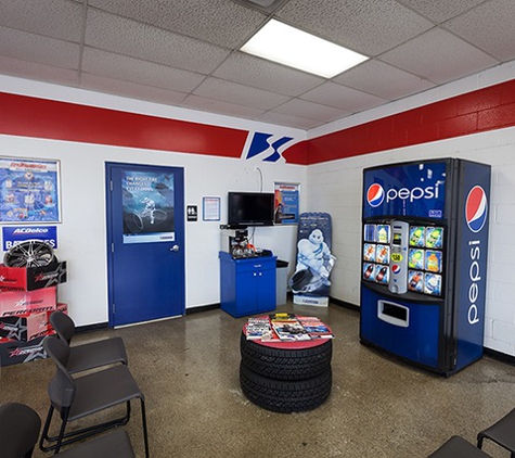 Tire Discounters - Lebanon, OH