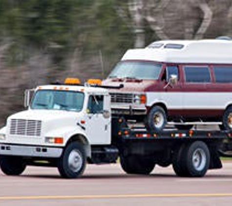 Pearson's Body Shop & Wrecker Service - Huntington, IN