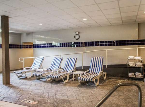 Sleep Inn & Suites - Niantic, CT