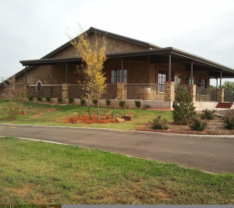 Clauren Ridge Vineyard and Winery - Edmond, OK