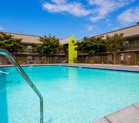 SureStay Plus by Best Western Point Richmond - Richmond, CA