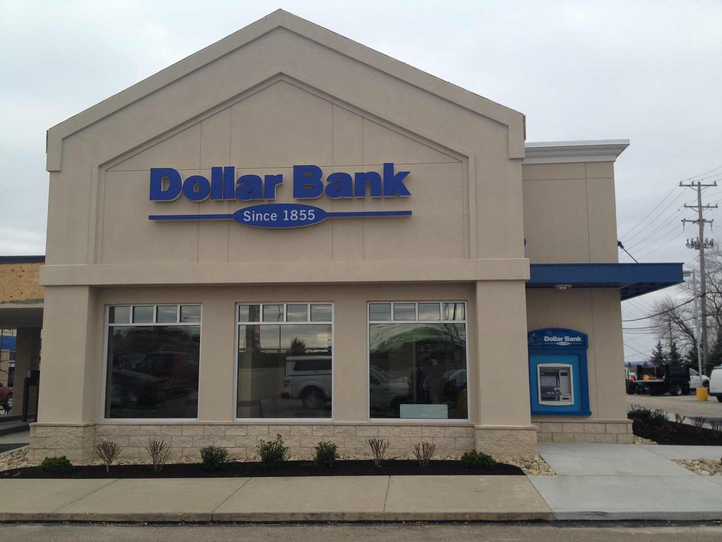 dollar bank saturday hours